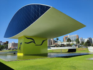 Museu Oscar Niemeyer 3