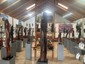 Wood & Art Gallery 2